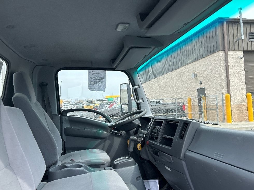 Light Duty Box Truck-Light and Medium Duty Trucks-Isuzu-2021-NPR EFI-Columbus-OH-97,477\n\t\tmiles-$ 38,250 - Image 22