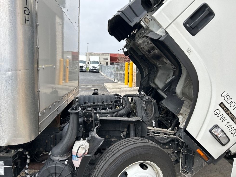 Light Duty Box Truck-Light and Medium Duty Trucks-Isuzu-2021-NPR EFI-Columbus-OH-97,477\n\t\tmiles-$ 38,250 - Image 23