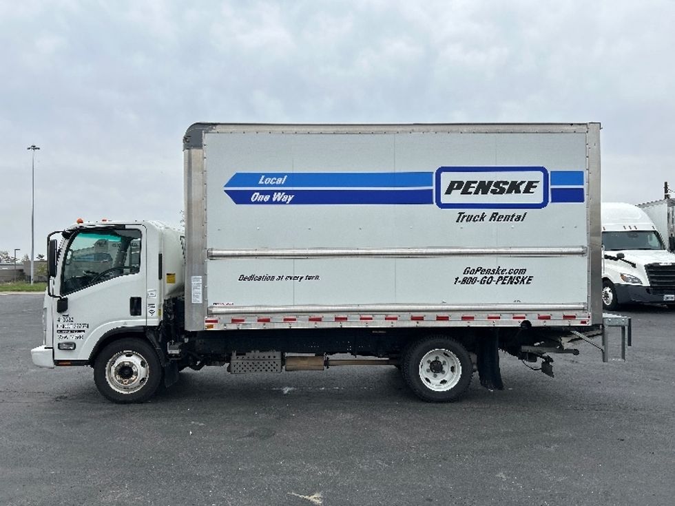 Light Duty Box Truck-Light and Medium Duty Trucks-Isuzu-2021-NPR EFI-Columbus-OH-97,477\n\t\tmiles-$ 38,250 - Image 4