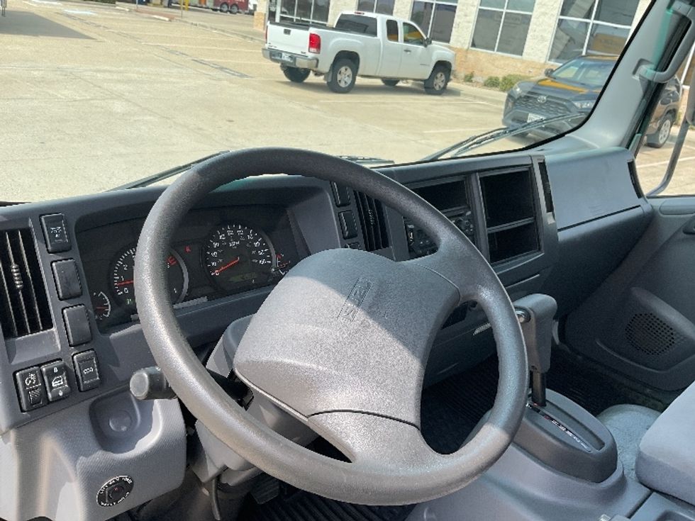 Light Duty Box Truck-Light and Medium Duty Trucks-Isuzu-2021-NPR EFI-Corpus Christi-TX-39,686\n\t\tmiles-$ 47,750 - Image 17