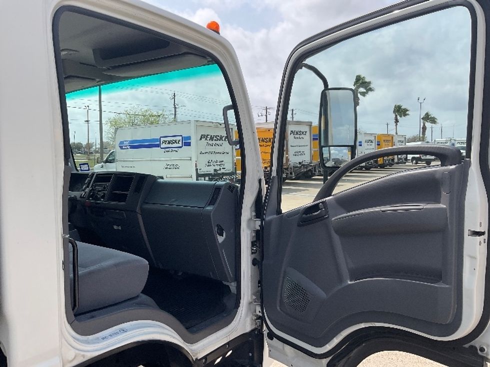 Light Duty Box Truck-Light and Medium Duty Trucks-Isuzu-2021-NPR EFI-Corpus Christi-TX-39,686\n\t\tmiles-$ 47,750 - Image 20