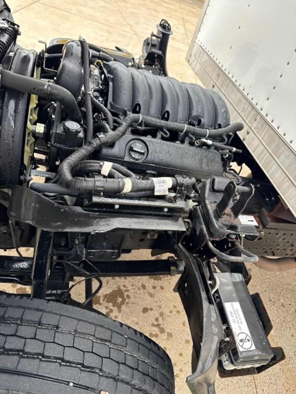 Light Duty Box Truck-Light and Medium Duty Trucks-Isuzu-2021-NPR EFI-Corpus Christi-TX-39,686\n\t\tmiles-$ 47,750 - Image 23