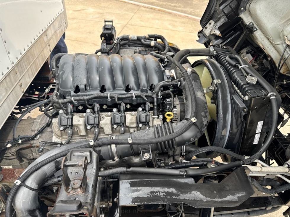 Light Duty Box Truck-Light and Medium Duty Trucks-Isuzu-2021-NPR EFI-Corpus Christi-TX-39,686\n\t\tmiles-$ 47,750 - Image 24