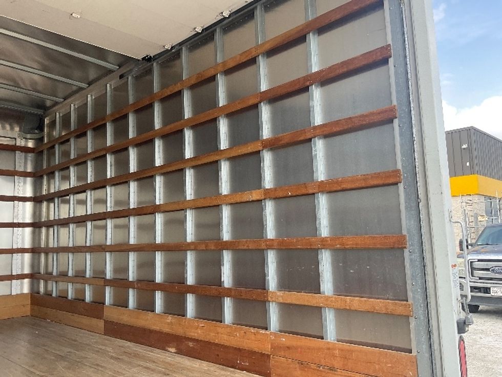 Light Duty Box Truck-Light and Medium Duty Trucks-Isuzu-2021-NPR EFI-Corpus Christi-TX-41,732\n\t\tmiles-$ 47,500 - Image 12