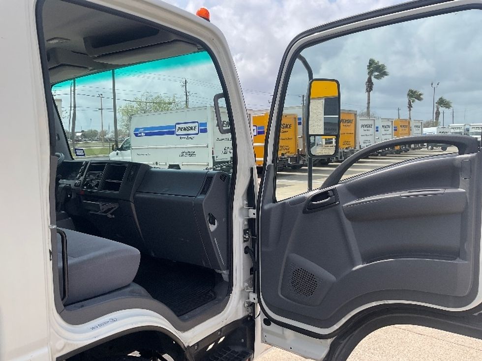 Light Duty Box Truck-Light and Medium Duty Trucks-Isuzu-2021-NPR EFI-Corpus Christi-TX-41,732\n\t\tmiles-$ 47,500 - Image 20