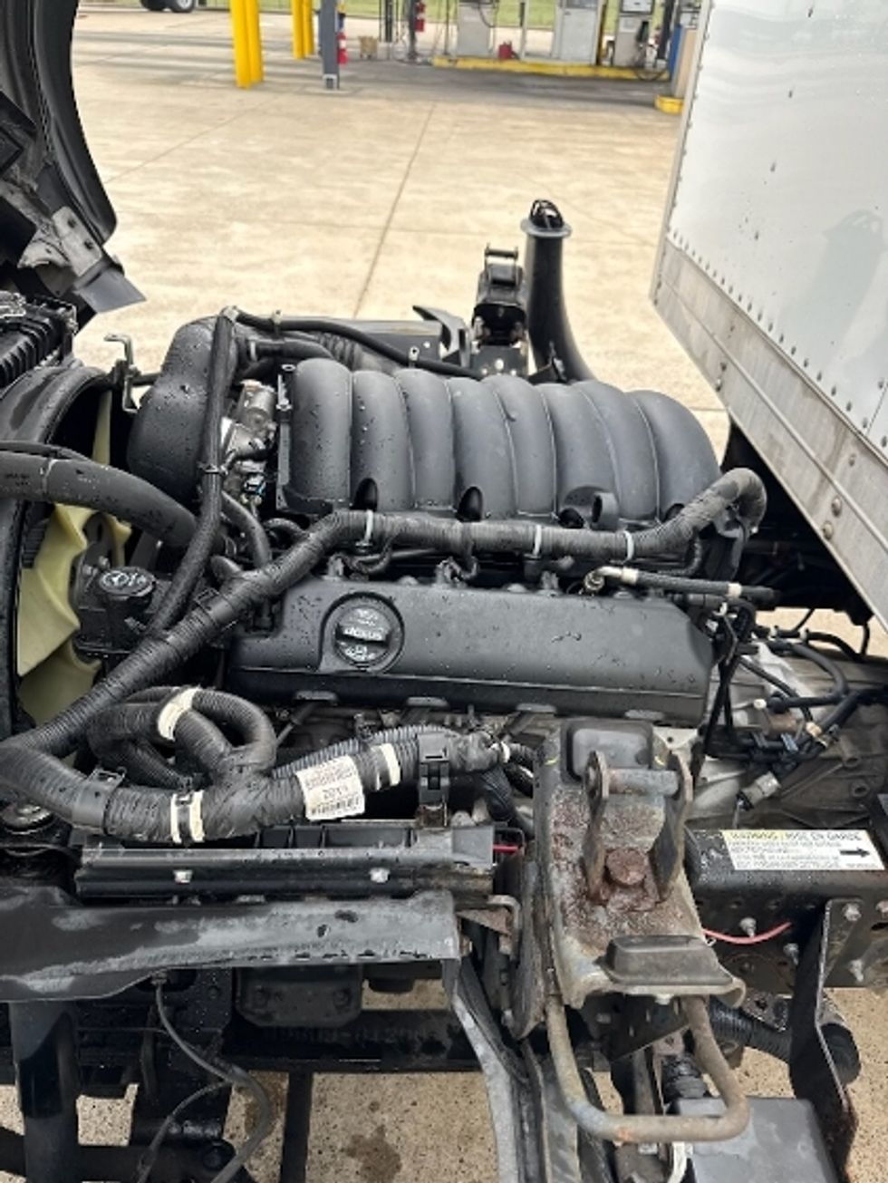 Light Duty Box Truck-Light and Medium Duty Trucks-Isuzu-2021-NPR EFI-Corpus Christi-TX-41,732\n\t\tmiles-$ 47,500 - Image 23