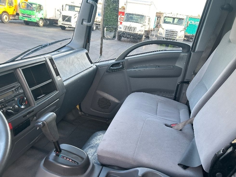 Light Duty Box Truck-Light and Medium Duty Trucks-Isuzu-2021-NPR EFI-Cranbury-NJ-103,916\n\t\tmiles-$ 37,000 - Image 19