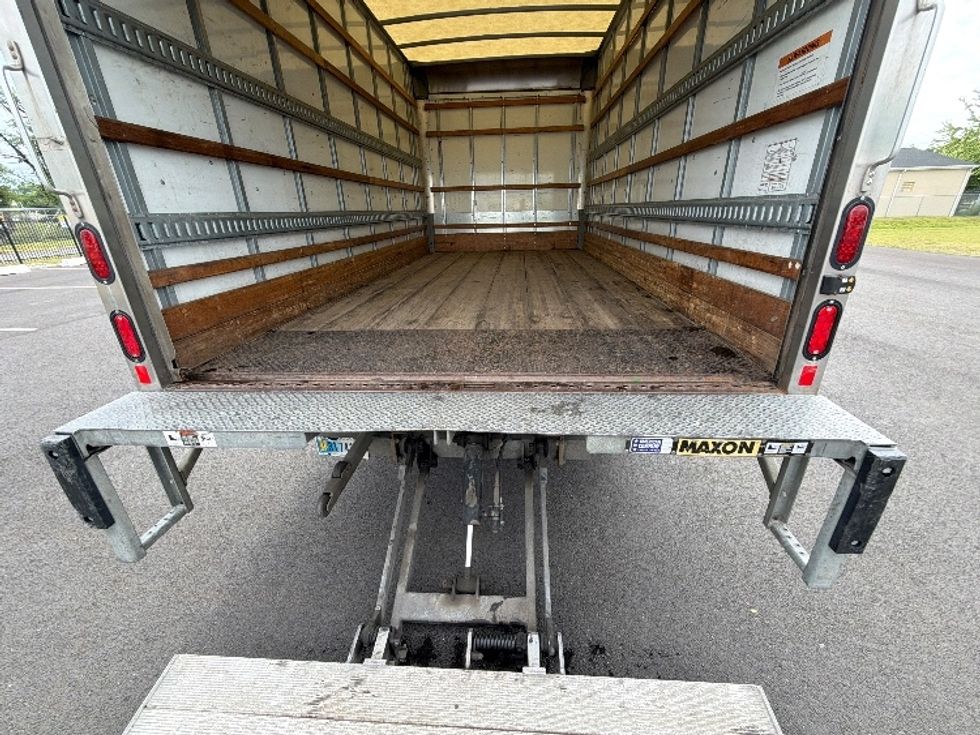 Light Duty Box Truck-Light and Medium Duty Trucks-Isuzu-2021-NPR EFI-Cranbury-NJ-107,524\n\t\tmiles-$ 39,250 - Image 10