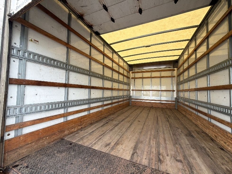 Light Duty Box Truck-Light and Medium Duty Trucks-Isuzu-2021-NPR EFI-Cranbury-NJ-107,524\n\t\tmiles-$ 39,250 - Image 11