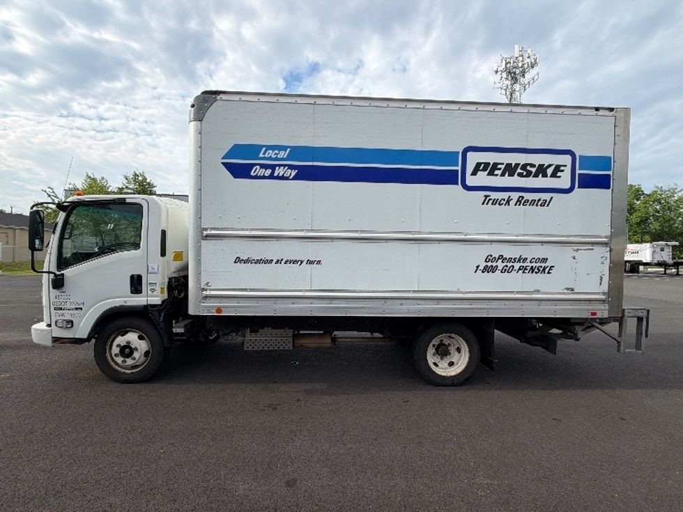 Light Duty Box Truck-Light and Medium Duty Trucks-Isuzu-2021-NPR EFI-Cranbury-NJ-107,524\n\t\tmiles-$ 39,250 - Image 4