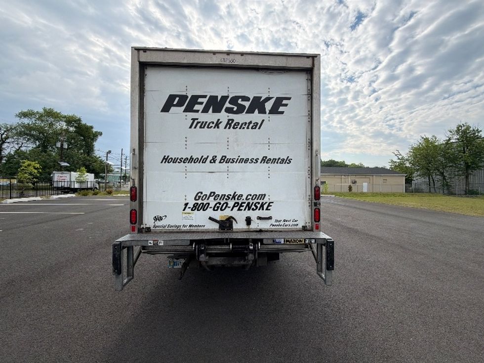 Light Duty Box Truck-Light and Medium Duty Trucks-Isuzu-2021-NPR EFI-Cranbury-NJ-107,524\n\t\tmiles-$ 39,250 - Image 7