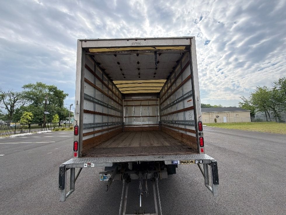 Light Duty Box Truck-Light and Medium Duty Trucks-Isuzu-2021-NPR EFI-Cranbury-NJ-107,524\n\t\tmiles-$ 39,250 - Image 8