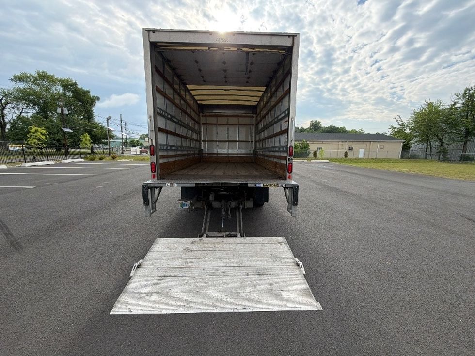 Light Duty Box Truck-Light and Medium Duty Trucks-Isuzu-2021-NPR EFI-Cranbury-NJ-107,524\n\t\tmiles-$ 39,250 - Image 9