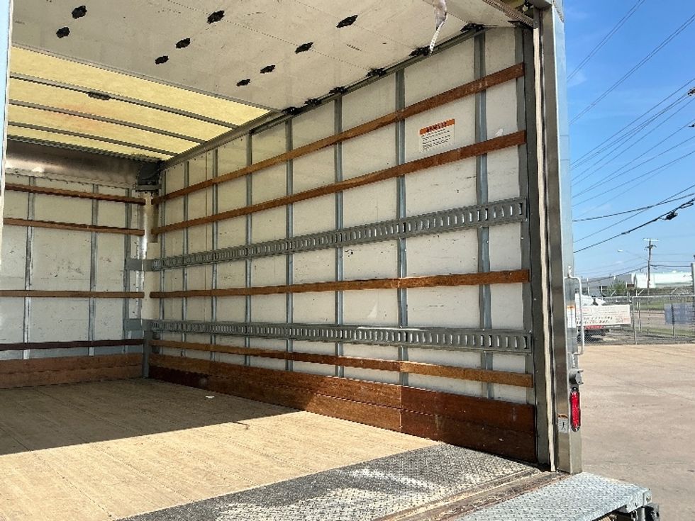 Light Duty Box Truck-Light and Medium Duty Trucks-Isuzu-2021-NPR EFI-Dallas-TX-66,624\n\t\tmiles-$ 44,500 - Image 12