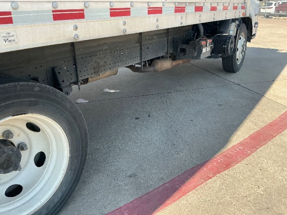 Light Duty Box Truck-Light and Medium Duty Trucks-Isuzu-2021-NPR EFI-Dallas-TX-66,624\n\t\tmiles-$ 44,500 - Image 14