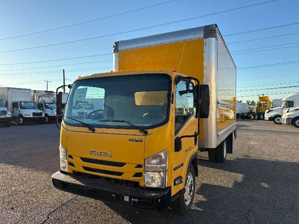 Light Duty Box Truck-Light and Medium Duty Trucks-Isuzu-2021-NPR EFI-Dallas-TX-88,535\n\t\tmiles-$ 40,750 - Image 3