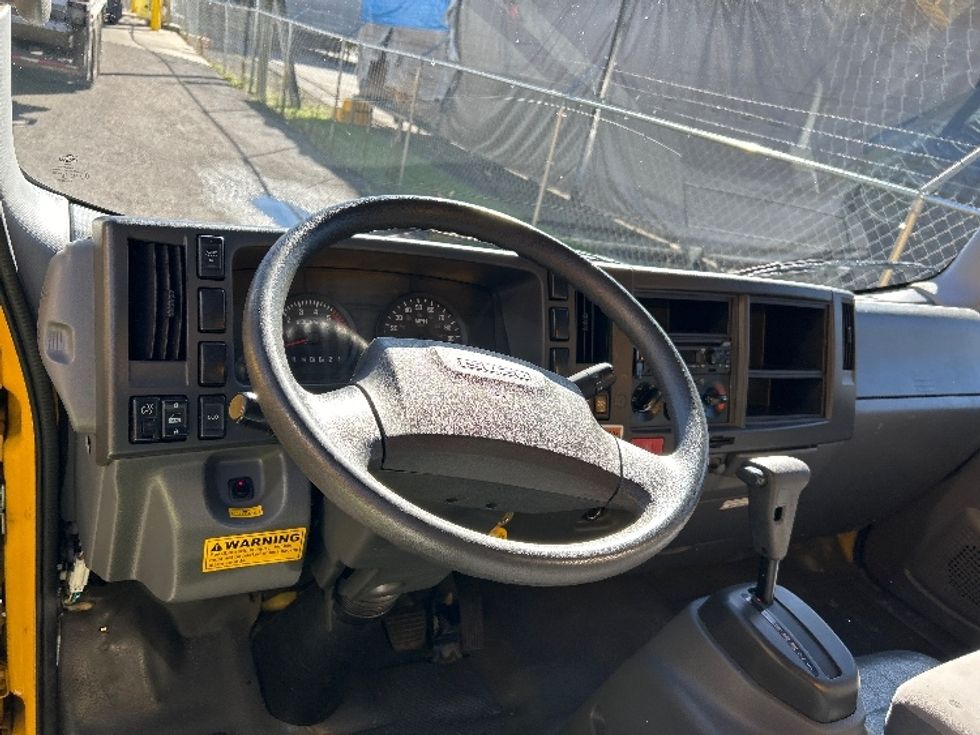 Light Duty Box Truck-Light and Medium Duty Trucks-Isuzu-2021-NPR EFI-Dalton-GA-106,957\n\t\tmiles-$ 37,250 - Image 17