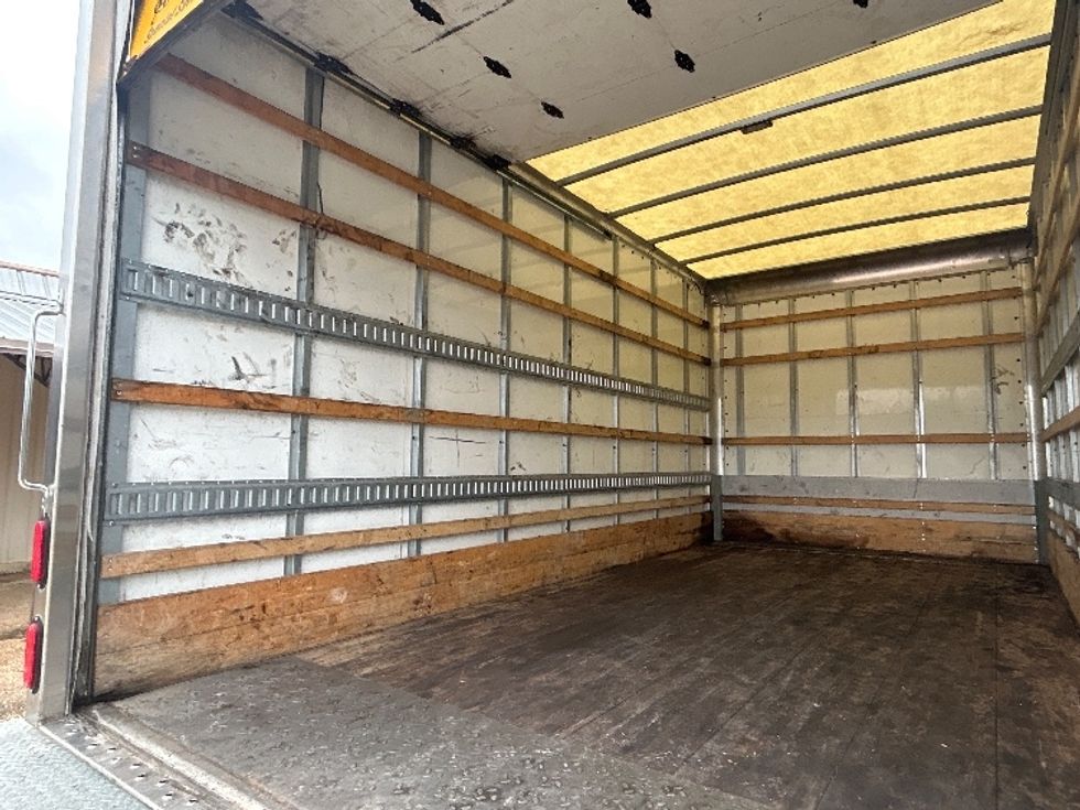 Light Duty Box Truck-Light and Medium Duty Trucks-Isuzu-2021-NPR EFI-Dothan-AL-113,477\n\t\tmiles-$ 35,250 - Image 11