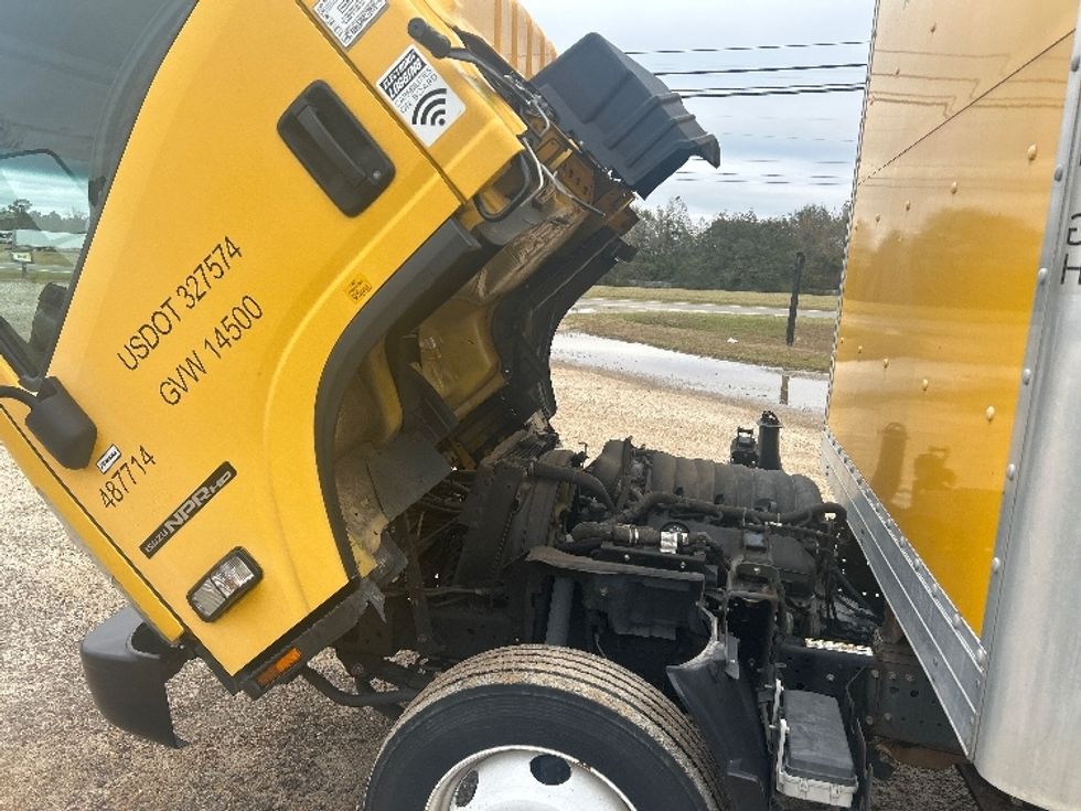 Light Duty Box Truck-Light and Medium Duty Trucks-Isuzu-2021-NPR EFI-Dothan-AL-113,477\n\t\tmiles-$ 35,250 - Image 24
