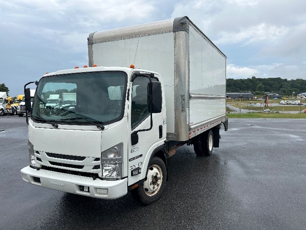 2021 Isuzu NPR photo 3