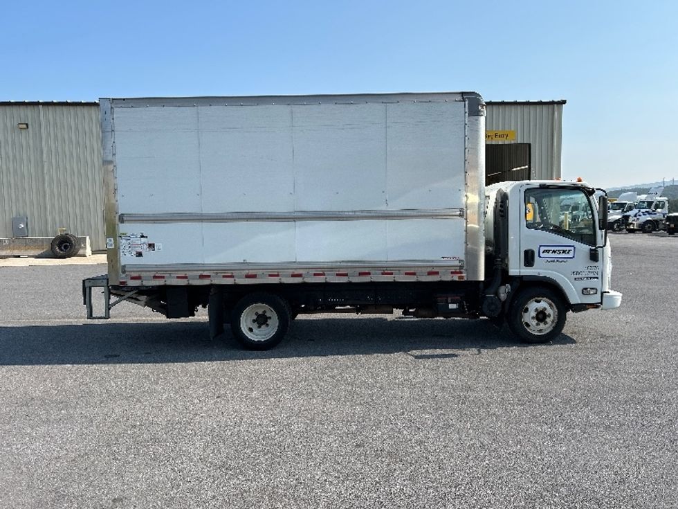 Light Duty Box Truck-Light and Medium Duty Trucks-Isuzu-2021-NPR EFI-Duncansville-PA-139,040\n\t\tmiles-$ 35,000 - Image 15