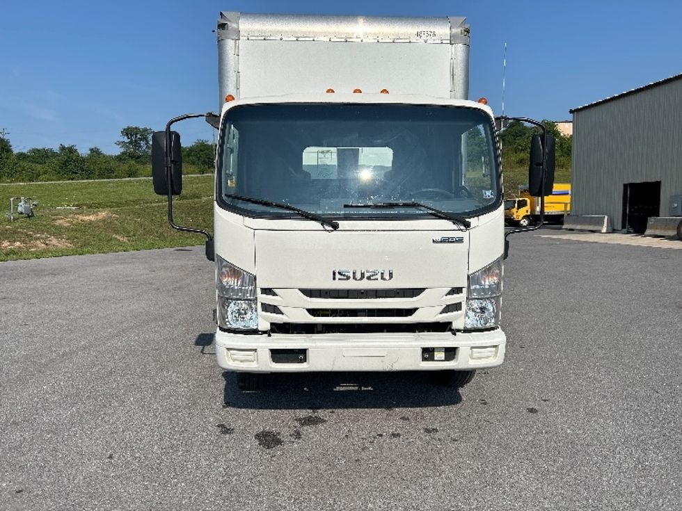 Light Duty Box Truck-Light and Medium Duty Trucks-Isuzu-2021-NPR EFI-Duncansville-PA-139,040\n\t\tmiles-$ 35,000 - Image 2