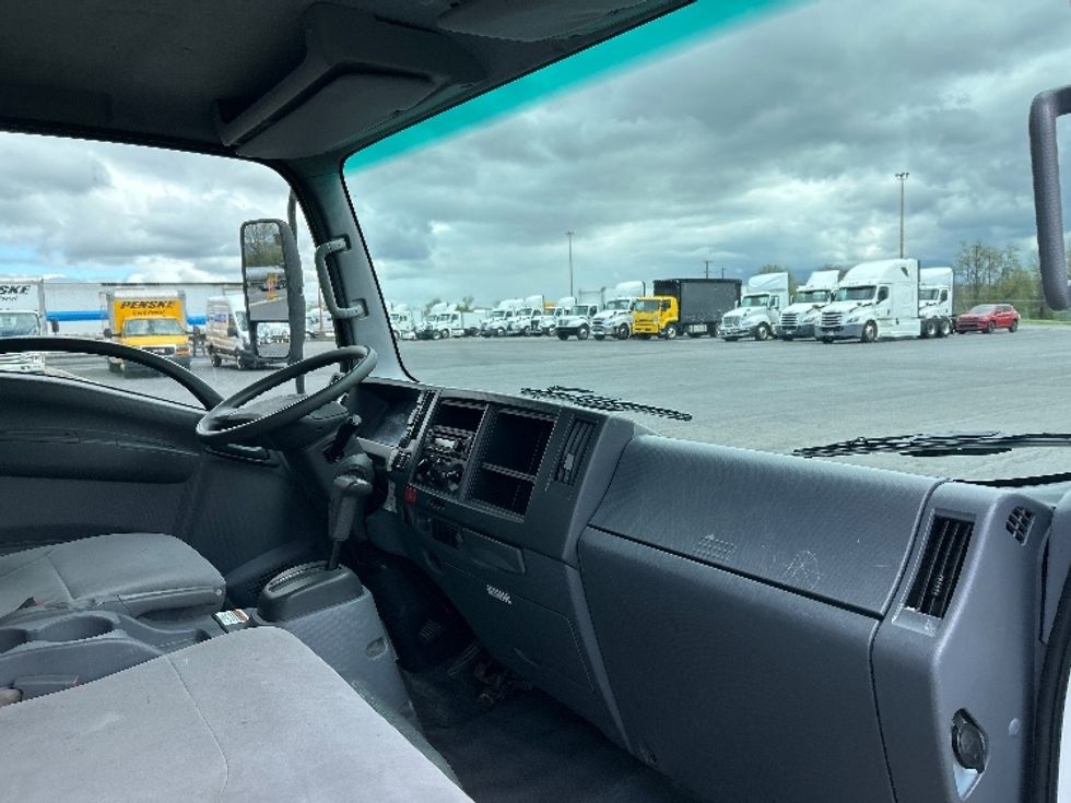 Light Duty Box Truck-Light and Medium Duty Trucks-Isuzu-2021-NPR EFI-Duncansville-PA-95,010\n\t\tmiles-$ 45,000 - Image 21