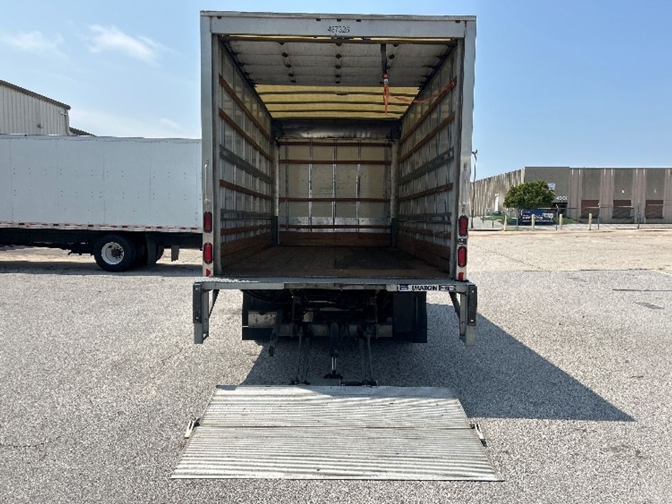 Light Duty Box Truck-Light and Medium Duty Trucks-Isuzu-2021-NPR EFI-Earth City-MO-173,138\n\t\tmiles-$ 27,750 - Image 9