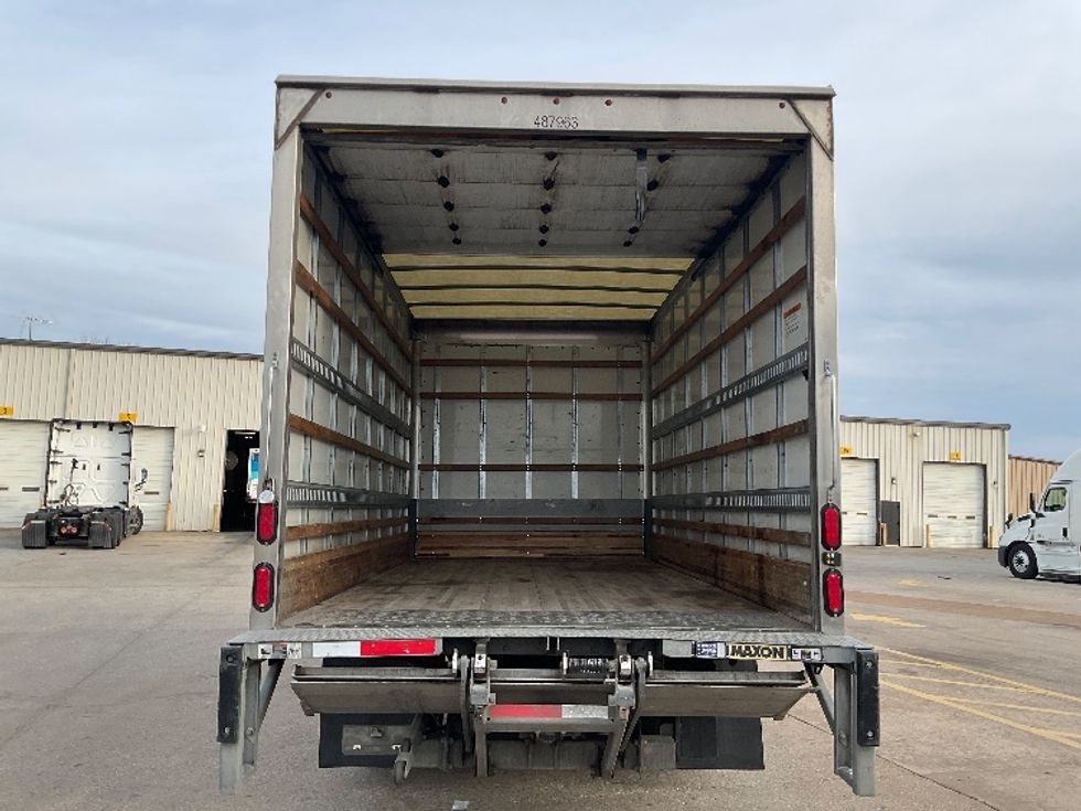 Light Duty Box Truck-Light and Medium Duty Trucks-Isuzu-2021-NPR EFI-Earth City-MO-211,083\n\t\tmiles-$ 23,250 - Image 8