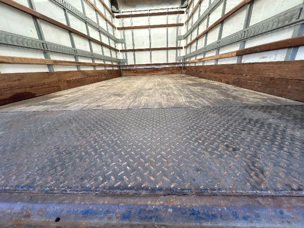 Light Duty Box Truck-Light and Medium Duty Trucks-Isuzu-2021-NPR EFI-East Chicago-IN-85,715\n\t\tmiles-$ 38,250 - Image 10