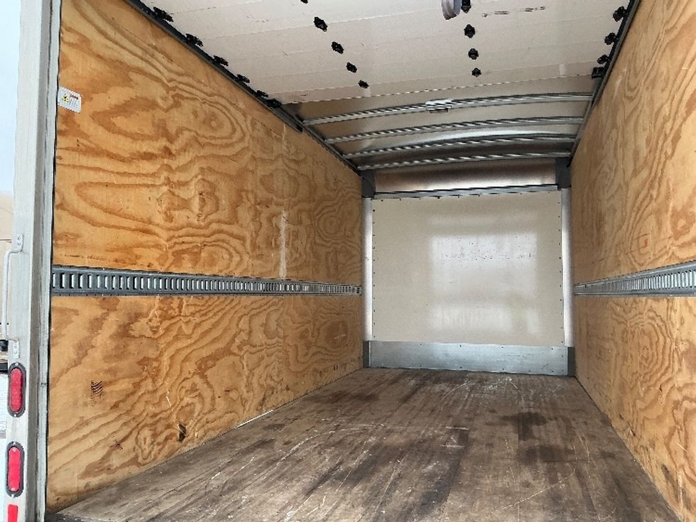 Light Duty Box Truck-Light and Medium Duty Trucks-Isuzu-2021-NPR EFI-Elkhart-IN-2,970\n\t\tmiles-$ 47,250 - Image 11