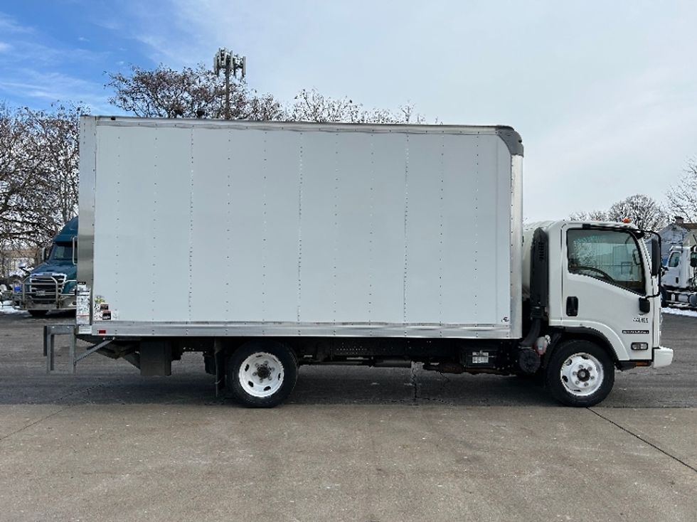 Light Duty Box Truck-Light and Medium Duty Trucks-Isuzu-2021-NPR EFI-Elkhart-IN-2,970\n\t\tmiles-$ 47,250 - Image 15