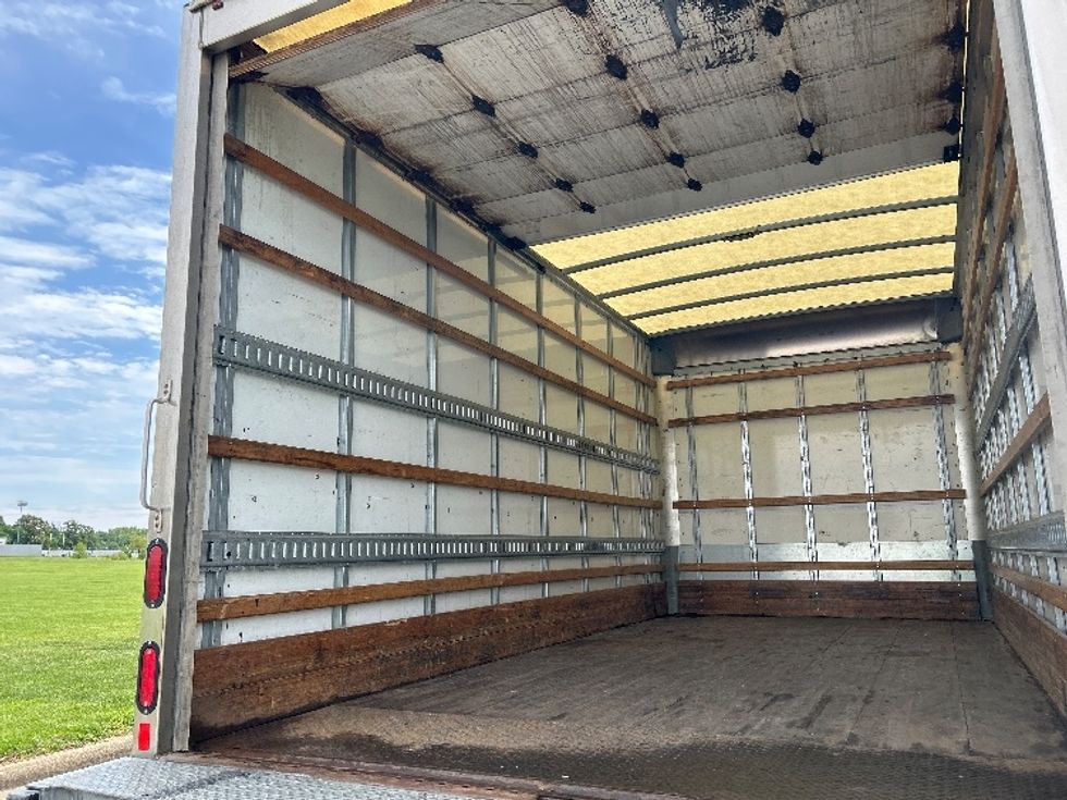 Light Duty Box Truck-Light and Medium Duty Trucks-Isuzu-2021-NPR EFI-Evansville-IN-110,609\n\t\tmiles-$ 35,250 - Image 11