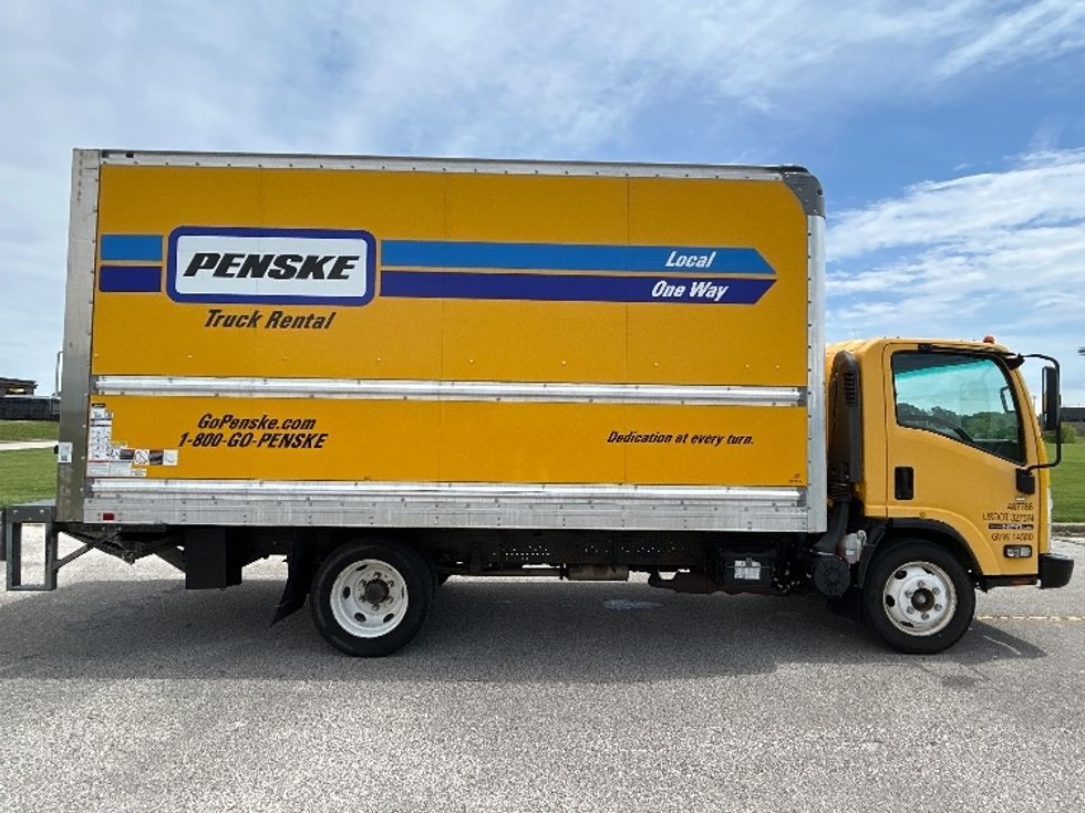 Light Duty Box Truck-Light and Medium Duty Trucks-Isuzu-2021-NPR EFI-Evansville-IN-110,609\n\t\tmiles-$ 35,250 - Image 15