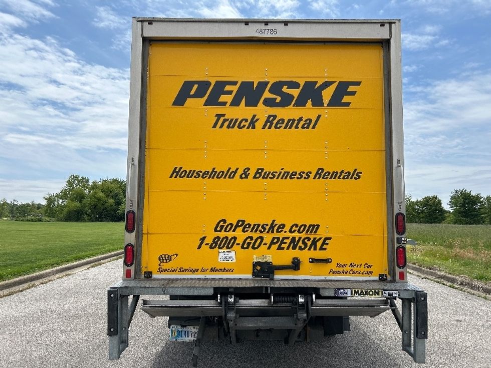 Light Duty Box Truck-Light and Medium Duty Trucks-Isuzu-2021-NPR EFI-Evansville-IN-110,609\n\t\tmiles-$ 35,250 - Image 7