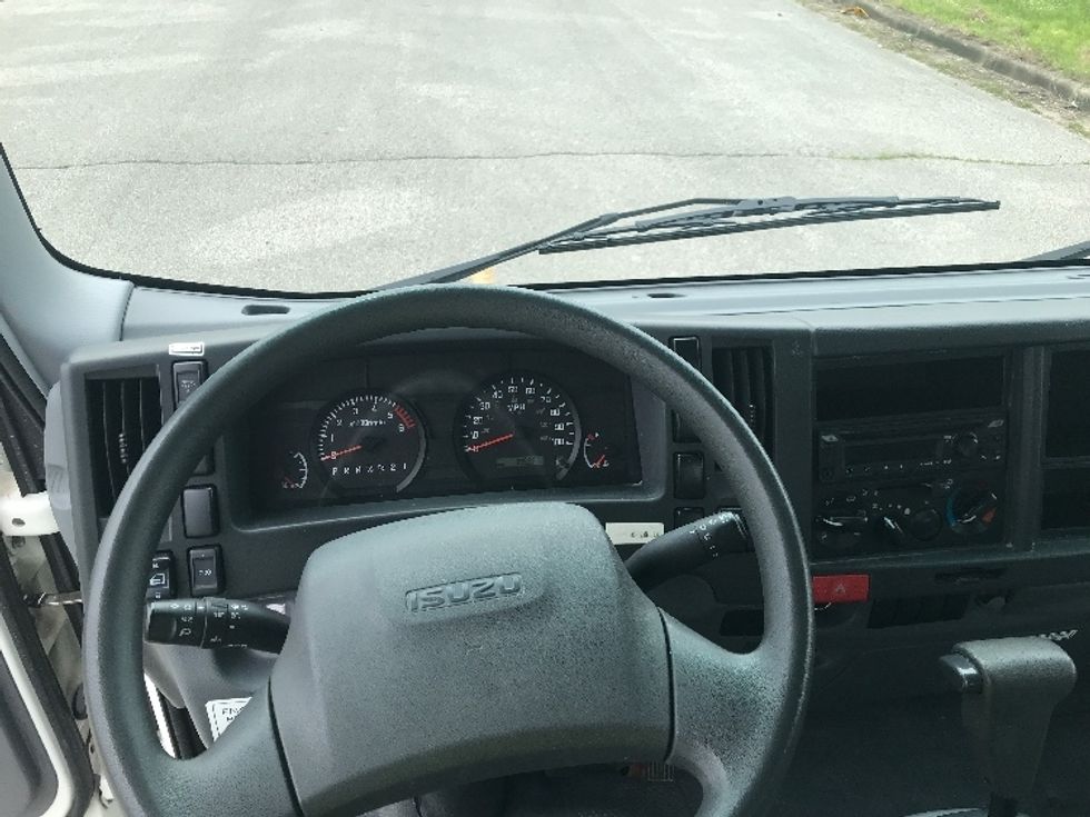Light Duty Box Truck-Light and Medium Duty Trucks-Isuzu-2021-NPR EFI-Evansville-IN-79,911\n\t\tmiles-$ 41,000 - Image 18