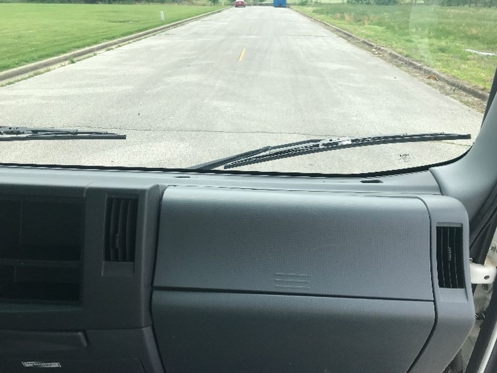 Light Duty Box Truck-Light and Medium Duty Trucks-Isuzu-2021-NPR EFI-Evansville-IN-79,911\n\t\tmiles-$ 41,000 - Image 21