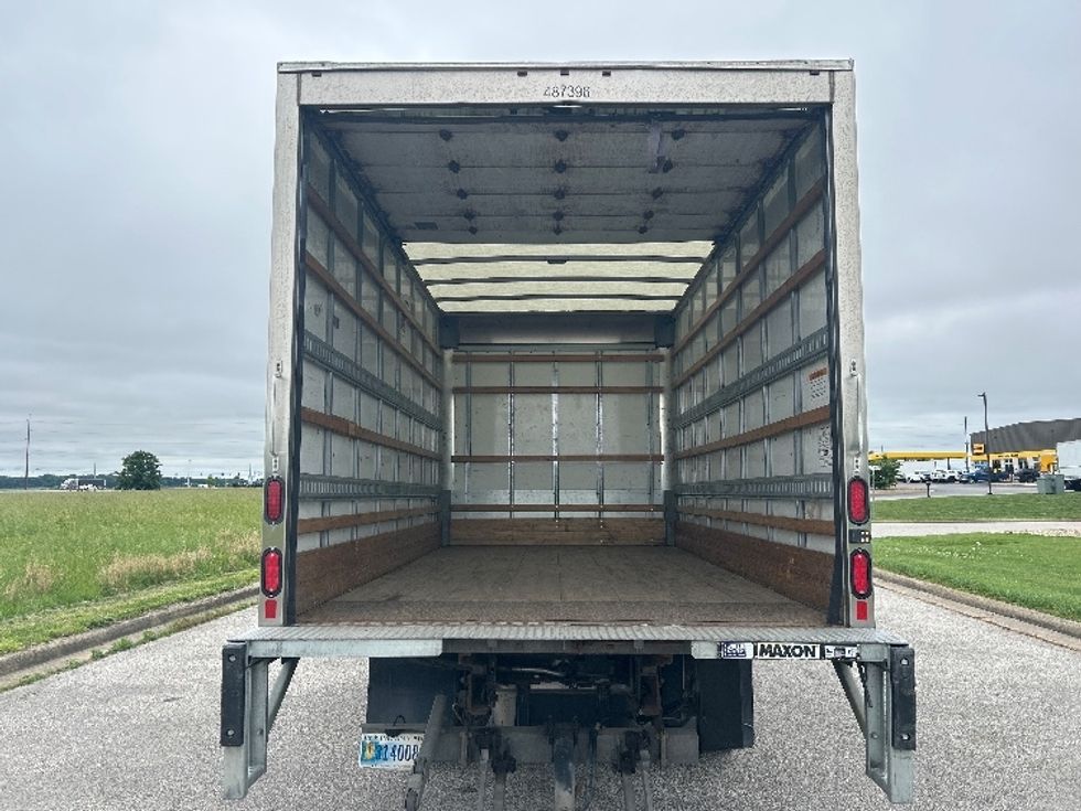 Light Duty Box Truck-Light and Medium Duty Trucks-Isuzu-2021-NPR EFI-Evansville-IN-98,726\n\t\tmiles-$ 40,250 - Image 8