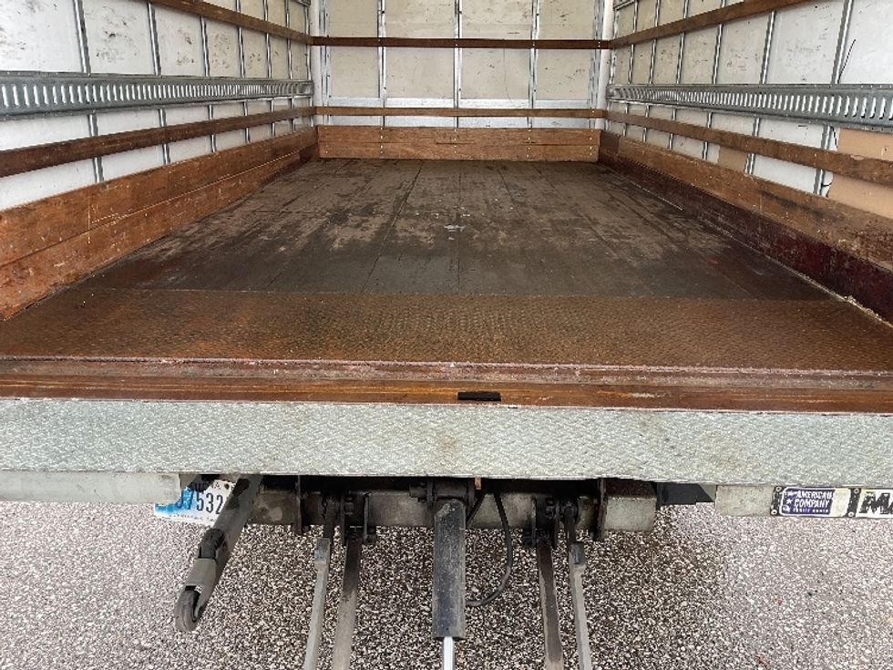 Light Duty Box Truck-Light and Medium Duty Trucks-Isuzu-2021-NPR EFI-Flint-MI-105,907\n\t\tmiles-$ 33,750 - Image 10