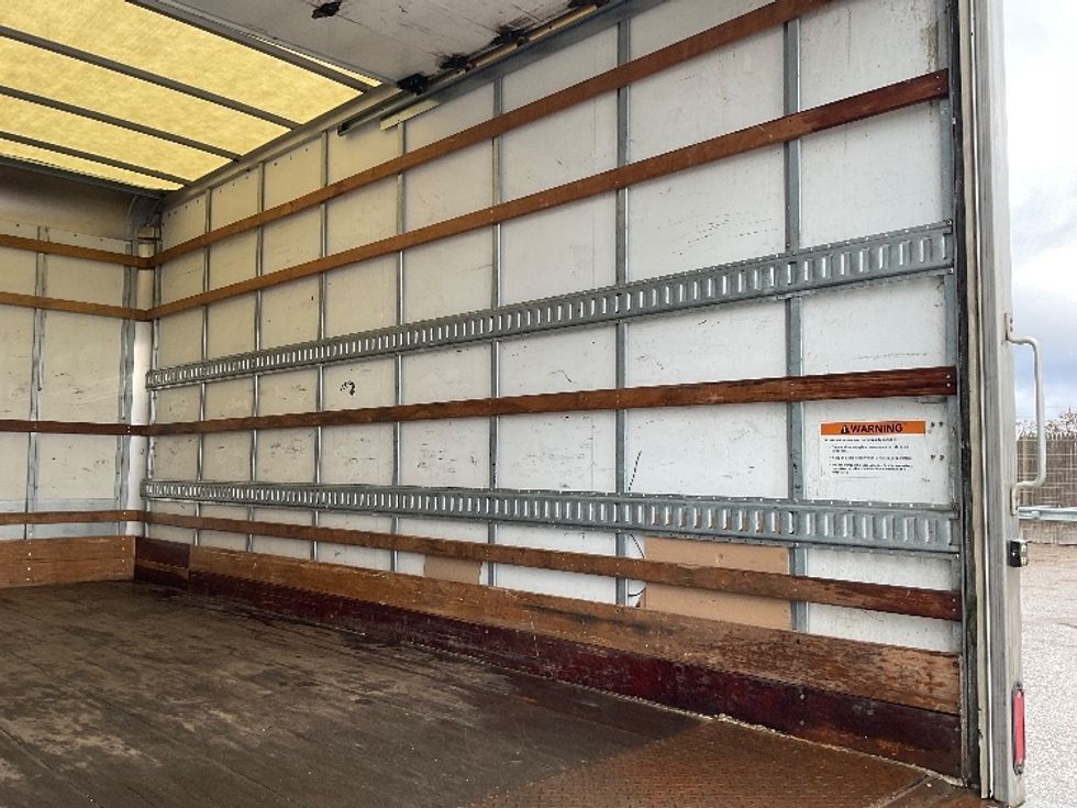 Light Duty Box Truck-Light and Medium Duty Trucks-Isuzu-2021-NPR EFI-Flint-MI-105,907\n\t\tmiles-$ 33,750 - Image 12