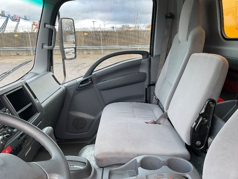 Light Duty Box Truck-Light and Medium Duty Trucks-Isuzu-2021-NPR EFI-Flint-MI-105,907\n\t\tmiles-$ 33,750 - Image 19