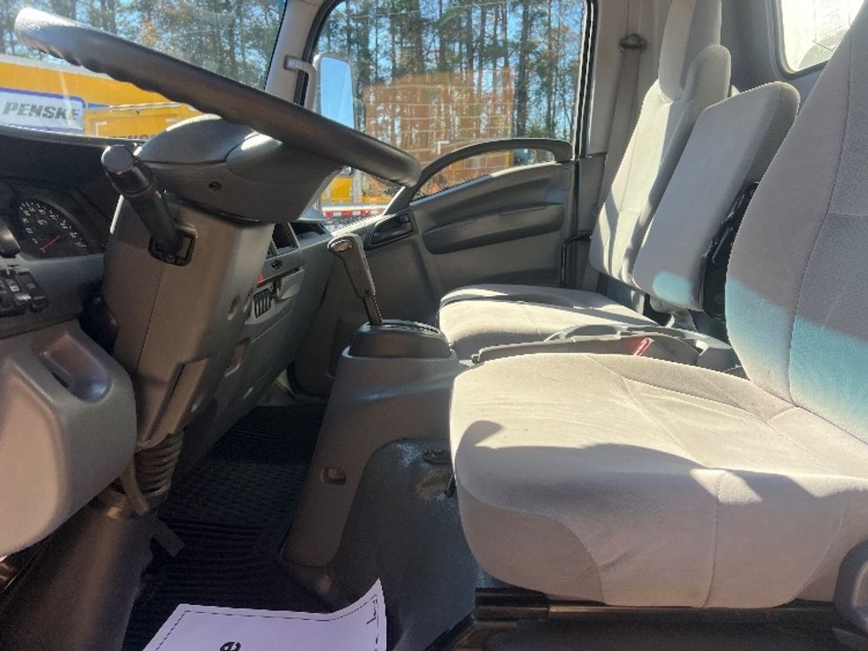 Light Duty Box Truck-Light and Medium Duty Trucks-Isuzu-2021-NPR EFI-Florence-SC-113,211\n\t\tmiles-$ 39,000 - Image 16