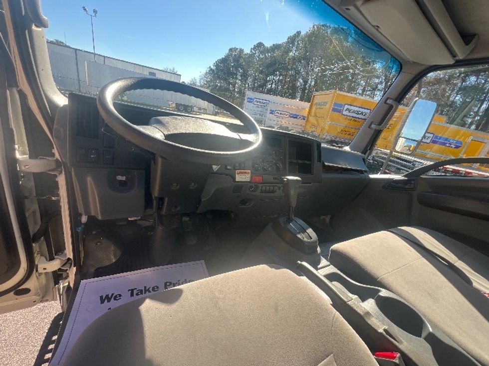 Light Duty Box Truck-Light and Medium Duty Trucks-Isuzu-2021-NPR EFI-Florence-SC-113,211\n\t\tmiles-$ 39,000 - Image 18