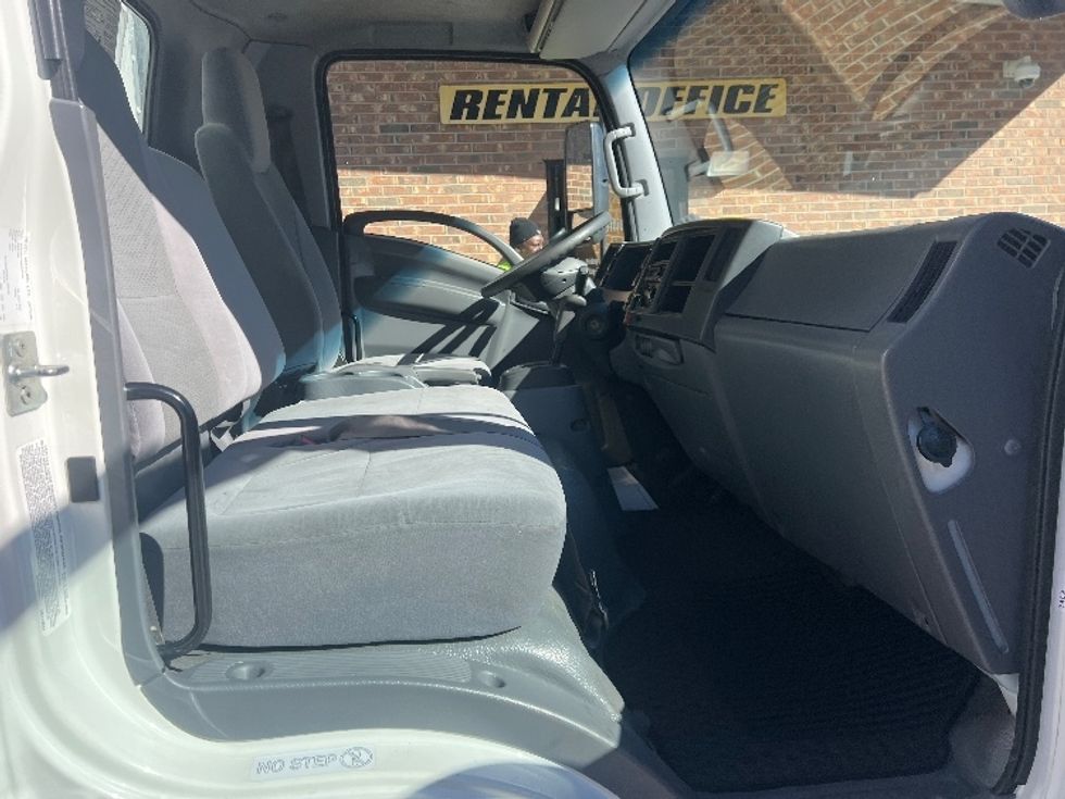 Light Duty Box Truck-Light and Medium Duty Trucks-Isuzu-2021-NPR EFI-Florence-SC-113,211\n\t\tmiles-$ 39,000 - Image 20