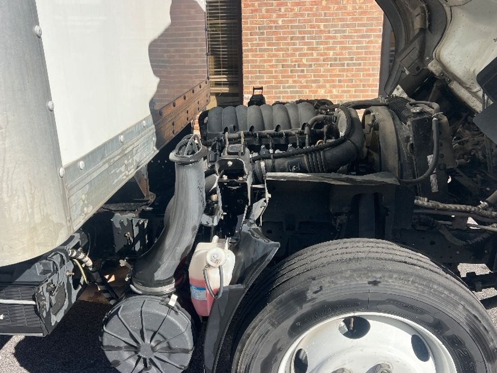 Light Duty Box Truck-Light and Medium Duty Trucks-Isuzu-2021-NPR EFI-Florence-SC-113,211\n\t\tmiles-$ 39,000 - Image 23