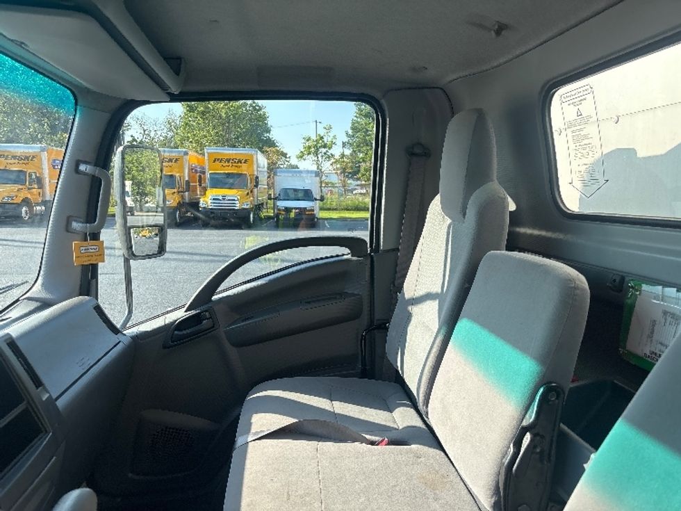 Light Duty Box Truck-Light and Medium Duty Trucks-Isuzu-2021-NPR EFI-Forest Park-GA-49,444\n\t\tmiles-$ 48,000 - Image 19