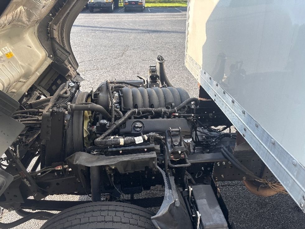 Light Duty Box Truck-Light and Medium Duty Trucks-Isuzu-2021-NPR EFI-Forest Park-GA-49,444\n\t\tmiles-$ 48,000 - Image 24