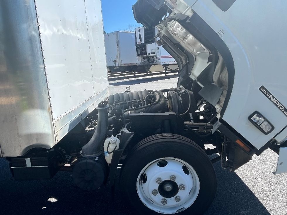Light Duty Box Truck-Light and Medium Duty Trucks-Isuzu-2021-NPR EFI-Forest Park-GA-83,249\n\t\tmiles-$ 42,500 - Image 21