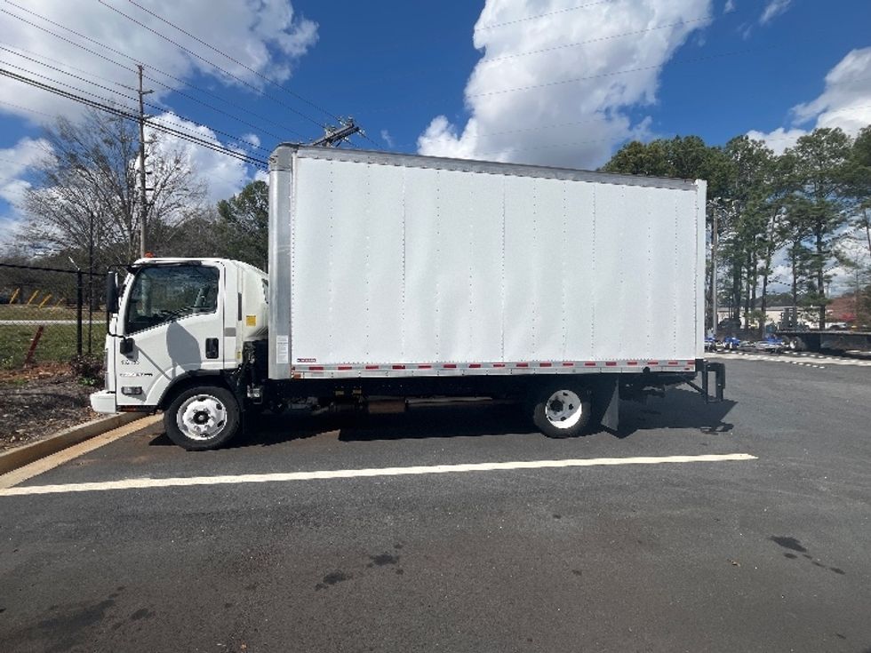 Light Duty Box Truck-Light and Medium Duty Trucks-Isuzu-2021-NPR EFI-Forest Park-GA-83,249\n\t\tmiles-$ 42,500 - Image 4