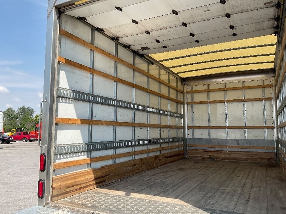Light Duty Box Truck-Light and Medium Duty Trucks-Isuzu-2021-NPR EFI-Fort Wayne-IN-141,526\n\t\tmiles-$ 33,250 - Image 11